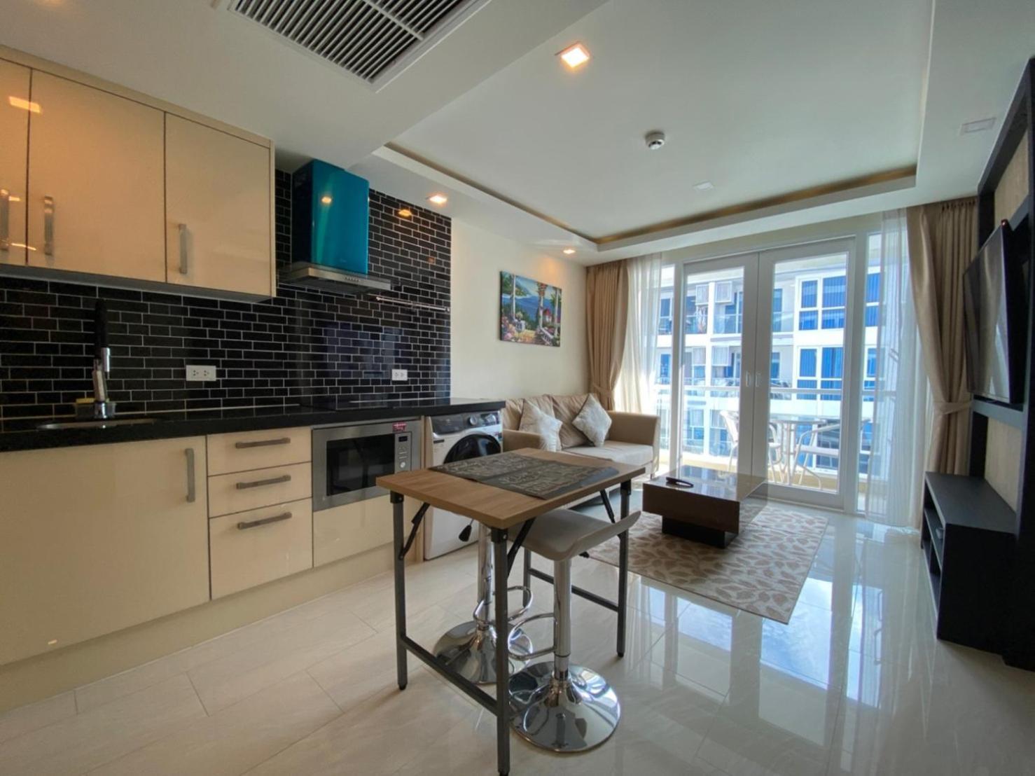Grand Avenue Suites X Monthstayz Thailand Паттайя Экстерьер фото