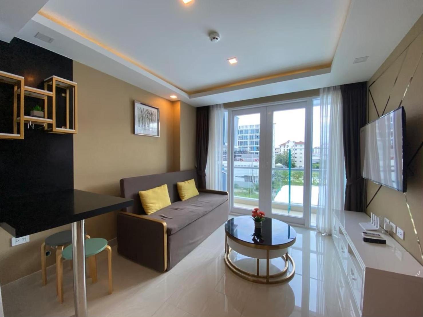 Grand Avenue Suites X Monthstayz Thailand Паттайя Экстерьер фото