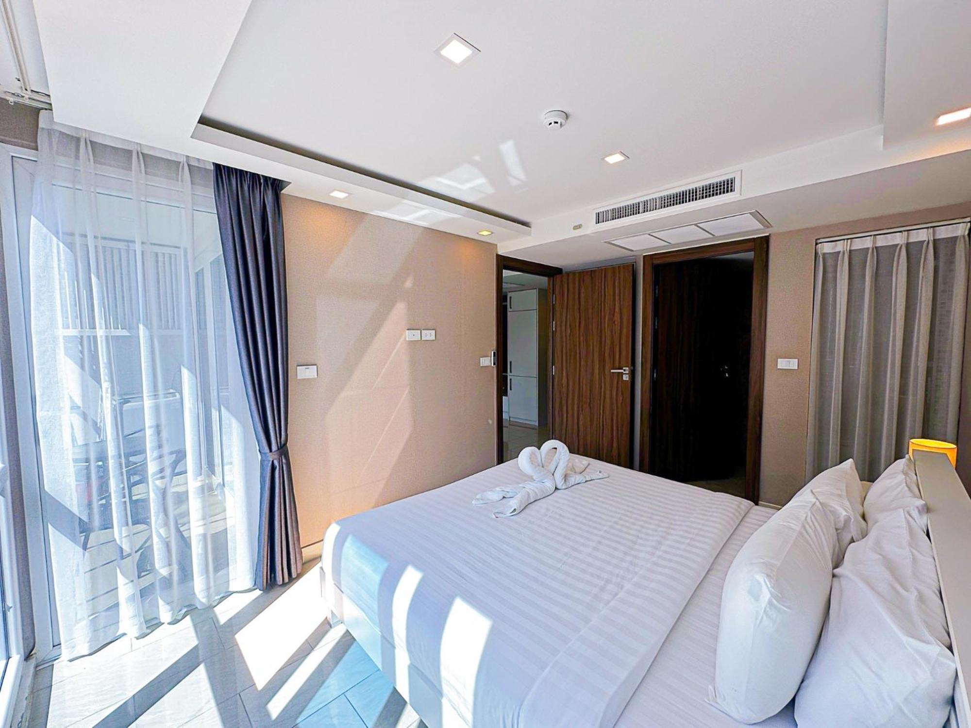 Grand Avenue Suites X Monthstayz Thailand Паттайя Экстерьер фото